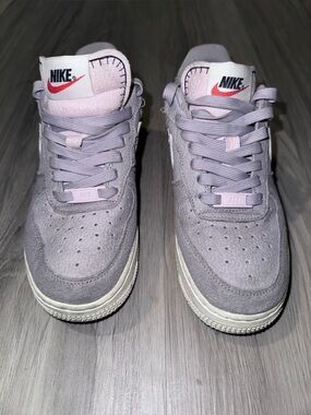 Nike Air Force 1 07’ Lavender Suede Low-Top Sneakers with Pink Accents